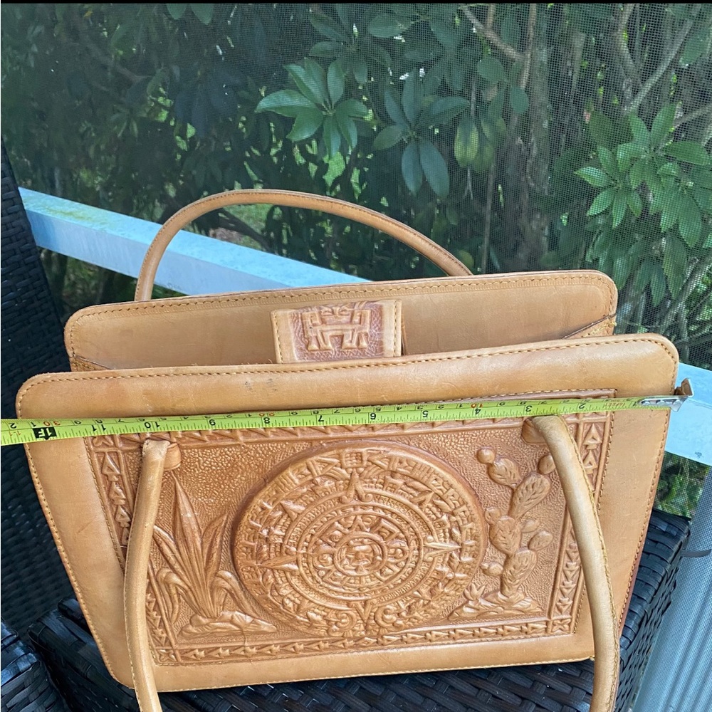 Vintage Mexican Tooled Leather Accordion Handbag